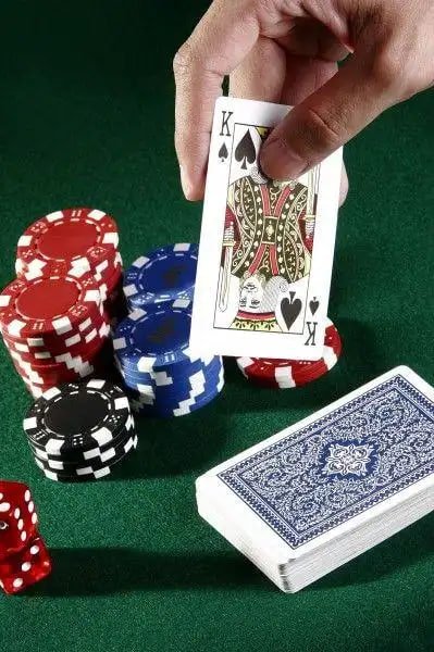 mr98 တိုက်ရိုက်ကာစီနို Baccarat ဒီလာနှင့် ကစားနေသောမြင်ကွင်း